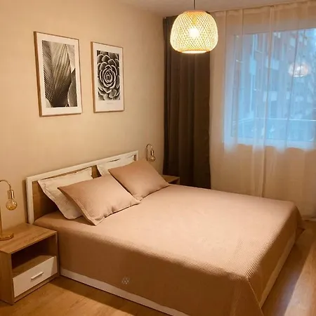 Pearl Apartament Burgas City